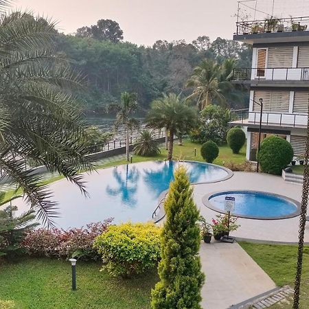 River Terrace Resort&Spa Kochi Buitenkant foto